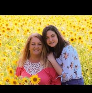 Meet your Posher, Candace